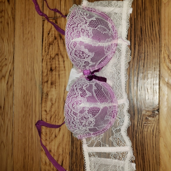 Womens bra - Picture 1 of 1